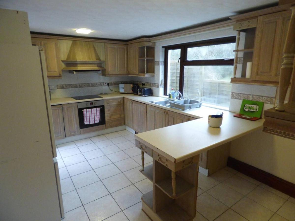The Mill Cottage Llechryd ภายนอก รูปภาพ